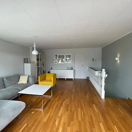 Til Leie I Sommer, Naerhet Til Og Sentrum Apartment