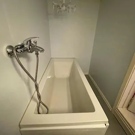 Til Leie I Sommer, Naerhet Til Og Sentrum Apartment *